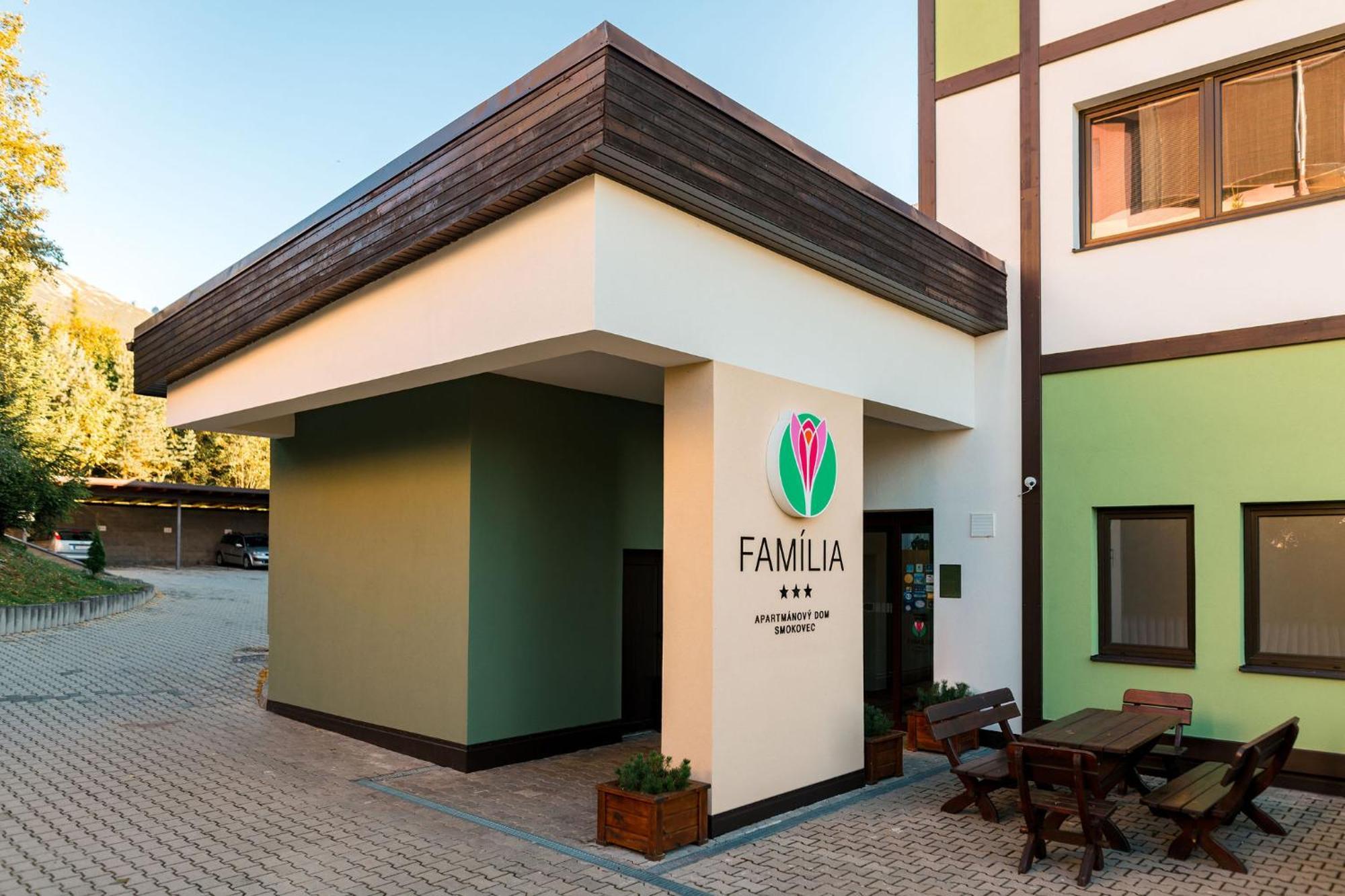 Apartmanovy Dom Familia Smokovec Wysokie Tatry Zewnętrze zdjęcie